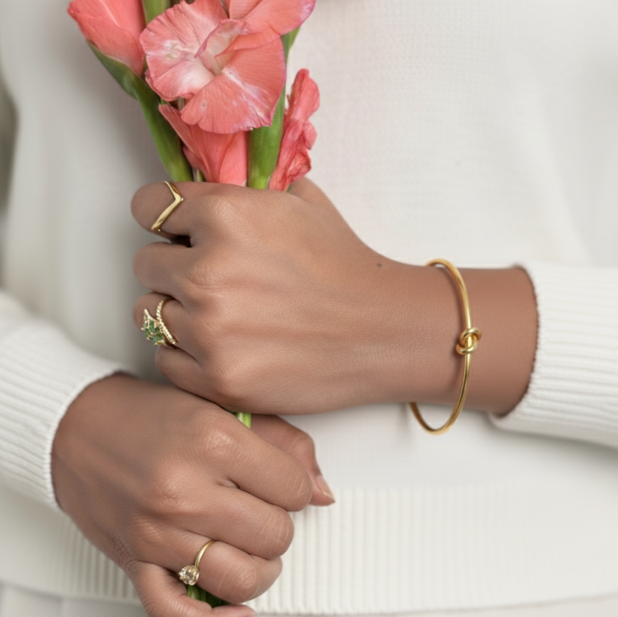 Golden Knot Bracelet