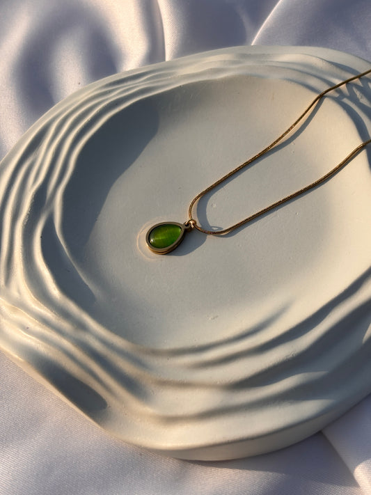 Green Drop Stone Pendant Necklace